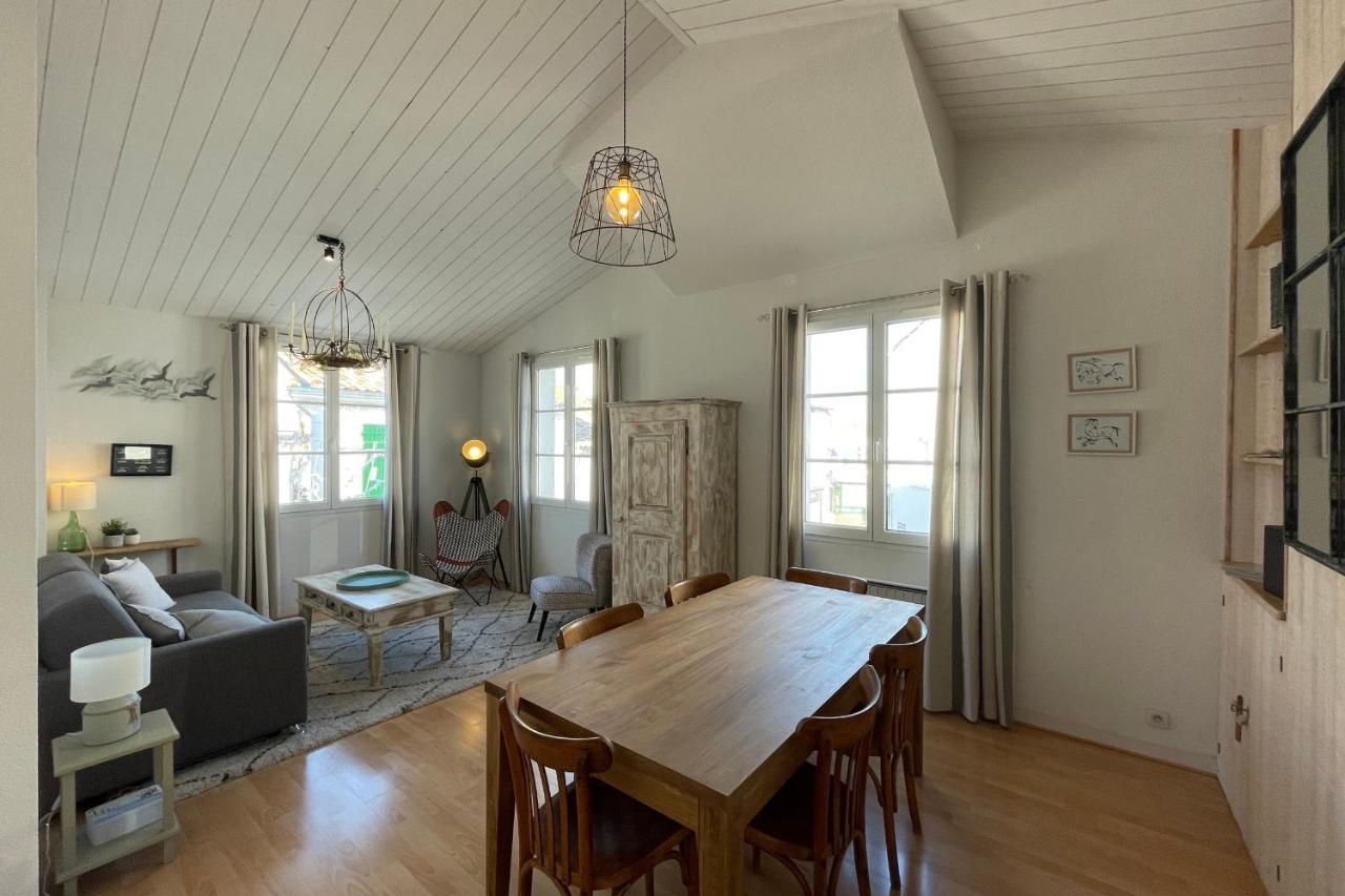 Very Bright Nest With Terrace In The Village La Flotte Exterior foto